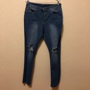 BOB High Rise Skinny Jeans distressed knees 1X